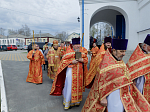 Правящий Архиерей возглавил служение Божественной литургии в храме святых апостолов Петра и Павла районного центра Репьевка