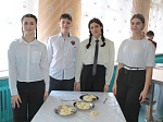 В Острогожске состоялась итоговая межмуниципальная дискуссия среди воспитанников воскресных и образовательных школ Россошанской епархии на тему «Что значит жить по Евангелию. Осмысление подвигов новомучеников и исповедников Церкви Русской». 