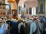В храме Вознесения Господня города Калач был совершен молебен об учащих и учащихся, а также подведены итоги акции «Собери ребенка в школу»