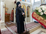 Преосвященнейший епископ Дионисий совершил Божественную литургию в Костомаровском монастыре