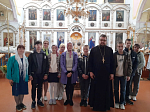 Экскурсия воспитанников Руднянской школы‑интерната в Казанский храм села Новотолучеево: знакомство с историей и устройством святыни