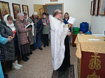 В день праздника Крещения Господня настоятель Свято-Митрофановского храма села Верхний Мамон посетил районную больницу
