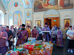 Праздник Изнесения Честных Древ Креста Господня молитвенно отметили в Тихоновском соборном храме Острогожска