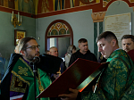 В канун праздника Входа Господня в Иерусалим Архипастырь совершил всенощное бдение в Свято-Ильинском кафедральном соборе города Россоши