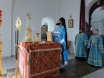В праздник Похвалы Богородицы Архипастырь совершил Божественную литургию в Воскресенском соборе Белогорского мужского монастыря
