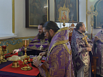 В субботу первой седмицы Великого поста епископ Россошанский и Острогожский Дионисий возглавил богослужение в храме святого мученика Иоанна Воина города Богучара