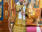 Епископ Россошанский и Острогожский Дионисий в числе сонма Архипастырей совершил Божественную литургию в Благовещенском кафедральном соборе г. Воронежа