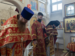 Преосвященнейший епископ Дионисий совершил Божественную литургию в Костомаровском монастыре