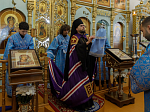 Преосвященнейший епископ Дионисий возглавил торжества престольного праздника храма иконы Божией Матери Казанская поселка Каменка