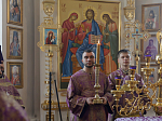 В понедельник третьей седмицы Великого поста Правящий Архиерей совершил Литургию Преждеосвященных Даров в храме святителя Митрофана Воронежского села Верхний Мамон