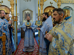 Преосвященнейший епископ Дионисий возглавил торжества престольного праздника храма иконы Божией Матери Казанская поселка Каменка