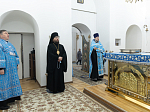 В преддверии престольного праздника епископ Дионисий совершил всенощное бдение в Казанском храме города Павловска