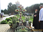 Верхнемамонцы поклонились московским святыням