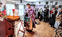 В храмах Россошанского благочиния совершены молебны о исцелении детей и их родителей