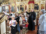 Священнослужитель провел экскурсию для воспитанников пришкольного лагеря МКОУ СОШ №6 города Острогожска