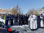 Архипастырь совершил заупокойное богослужение у мемориала военнослужащим, погибшим при исполнении воинского долга