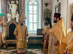 Епископ Россошанский и Острогожский Дионисий совершил Божественную литургию в Свято-Троицком соборе Раифского Богородицкого мужского монастыря