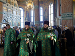 В канун праздника Входа Господня в Иерусалим Архипастырь совершил всенощное бдение в Свято-Ильинском кафедральном соборе города Россоши