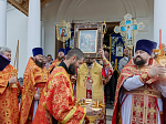 Епископ Россошанский и Острогожский Дионисий совершил Божественную литургию в храме Успения Пресвятой Богородицы г. Калач