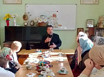В Кантемировке священнослужитель провел духовную беседу с членами семей военнослужащих