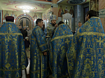 В канун праздника Сретения Господня Архипастырь совершил всенощное бдение в Свято-Ильинском кафедральном соборе города Россоши
