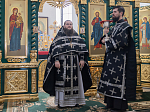 В Великий понедельник епископ Дионисий совершил литургию Преждеосвященных Даров в храме преподобного Сергия, игумена Радонежского, п.г.т. Подгоренский