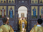 Архипастырь совершил воскресное богослужение в Воскресенском соборном храме Белогорского мужского монастыря