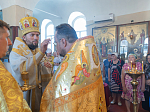 Преосвященнейший Дионисий, епископ Россошанский и Острогожский, совершил всенощное бдение в храме святых апостолов Петра и Павла с. Петропавловка