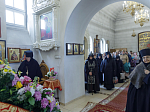 Епископ Россошанский и Острогожский Дионисий совершил Божественную литургию в Костомаровском епархиальном монастыре