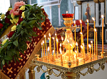  В Казанском храме молитвенно встретили престольный праздник