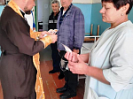 Клирик Богучарского благочиния посетил Таловскую участковую больницу Кантемировского района