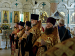 В преддверии престольного праздника Правящий Архиерей совершил всенощное бдение в Свято-Ильинском кафедральном соборе города Россоши