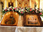 В Свято-Тихоновском соборном храме города Острогожска отметили престольный праздник торжественным соборным богослужением