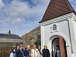 Паломническая группа из благочиния посетила Костомаровский Спасский монастырь 