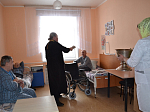 Глава благочиния посетил Краснолипьевский центр реабилитации и социализации