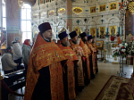 В праздник Светлого Христова Воскресения Преосвященнейший епископ Дионисий совершил Пасхальную великую вечерню в Свято-Ильинском кафедральном соборе г. Россоши