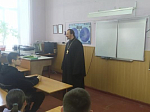 В Павловском сельскохозяйственном техникуме состоялась встреча студентов с настоятелем Покровского храма