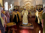 Преосвященнейший Дионисий, епископ Россошанский и Острогожский, совершил всенощное бдение в храме святых апостолов Петра и Павла села Петропавловка
