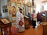 Настоятеля Казанского храма п. Каменка прихожане поздравили с Днем отца