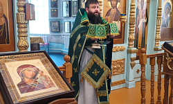 В храме «Казанской» иконы Божией Матери поселка Каменка молитвенно почтили память преподобного Сергия, игумена Радонежского