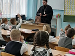 В благочинии прошли просветительские беседы к Дню православной книги