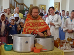 Праздничное богослужение в часть Всемилостивого Спаса и Пресвятой Богородицы в Митрофановском храме