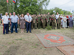 Епископ Дионисий возглавил Божественную литургию на территории Верхнемамонского казачьего кадетского корпуса с. Гороховка и совершил закладку камня в основание храма