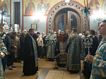 В канун праздника Введения во храм Пресвятой Богородицы епископ Дионисий совершил всенощное бдение в Ильинском кафедральном соборе г. Россоши