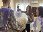 Студенты-волонтеры Россошанского колледжа мясной и молочной промышленности приняли участие в благотворительной акции «Белый цветок»