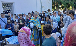 Настоятель храма Преображения Господня города Острогожска совершил молебен перед началом нового учебного года