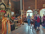 В День Победы в храмах Калачеевского благочиния совершили благодарственный молебен и панихиду