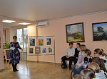 В с. Репьевка состоялось открытие художественной выставки