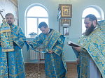 Епископ Дионисий совершил Божественную литургию в Свято-Введенском храме поселка городского типа Ольховатка