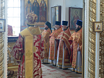 Епископ Россошанский и Острогожский Дионисий совершил Литургию в храме святых апостолов Петра и Павла с. Репьевка